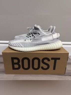 adidas Yeezy 350 V2 Static